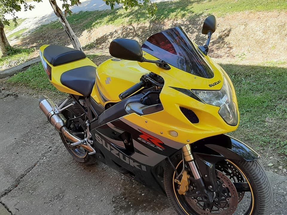 Suzuki-GSXT