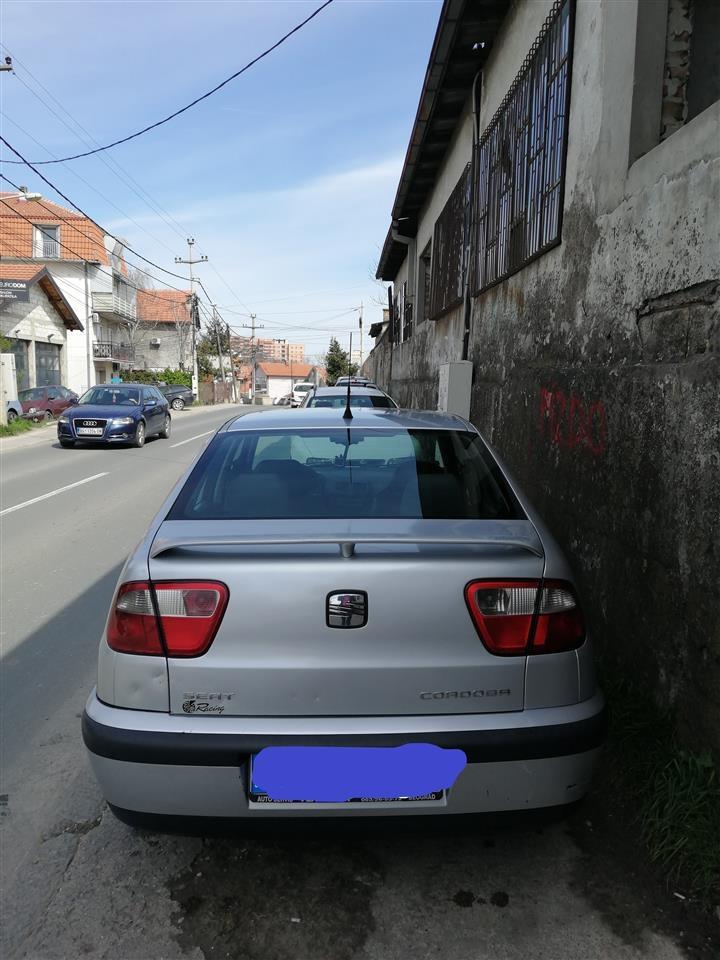 SEAT-CORDOBA-1-4-