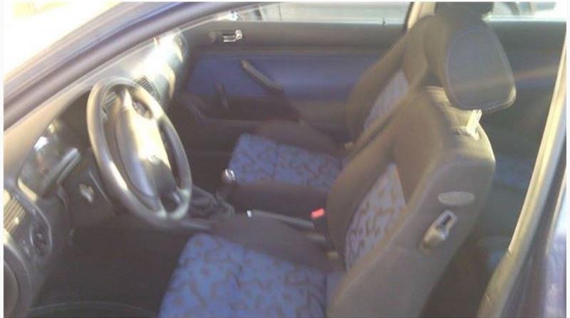 VW-Golf-IV--99