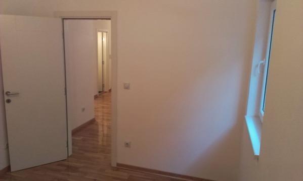 Lep-stan-od-35m2-u-Beograd