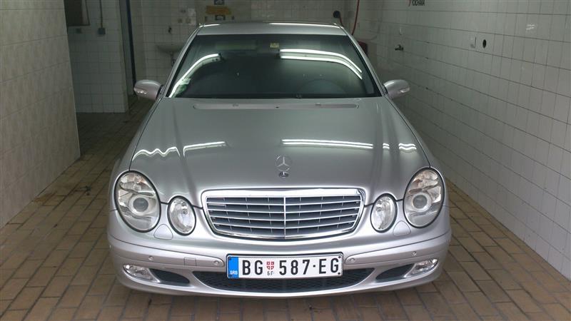 Mercedes-220-CDI--04