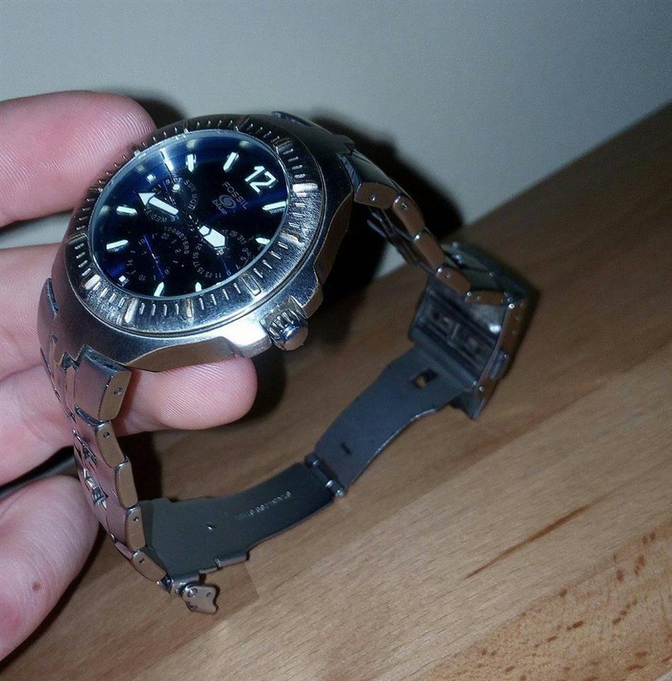 Fossil-blue