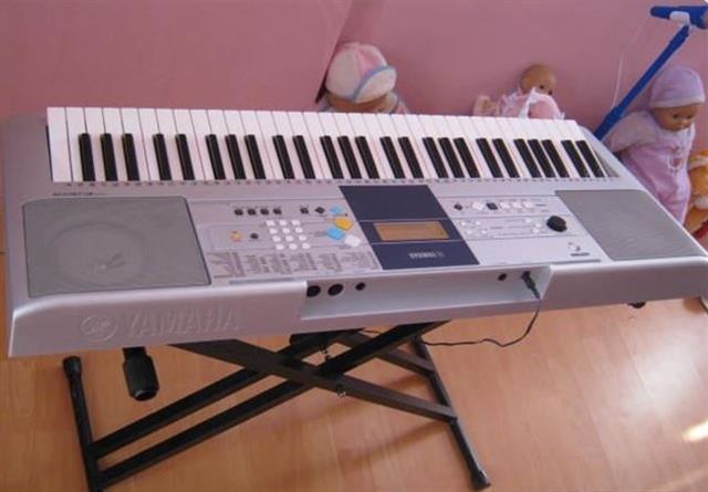 Aranzer-Yamaha-PSR-e-323