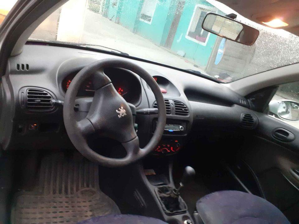 Auto