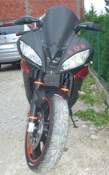 Yamaha-R6--01