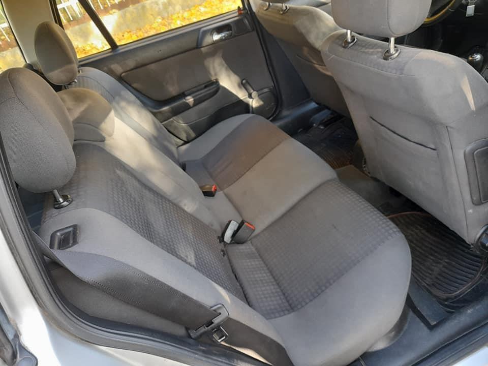 Opel-Astra-2-0-DTI--2004-god-