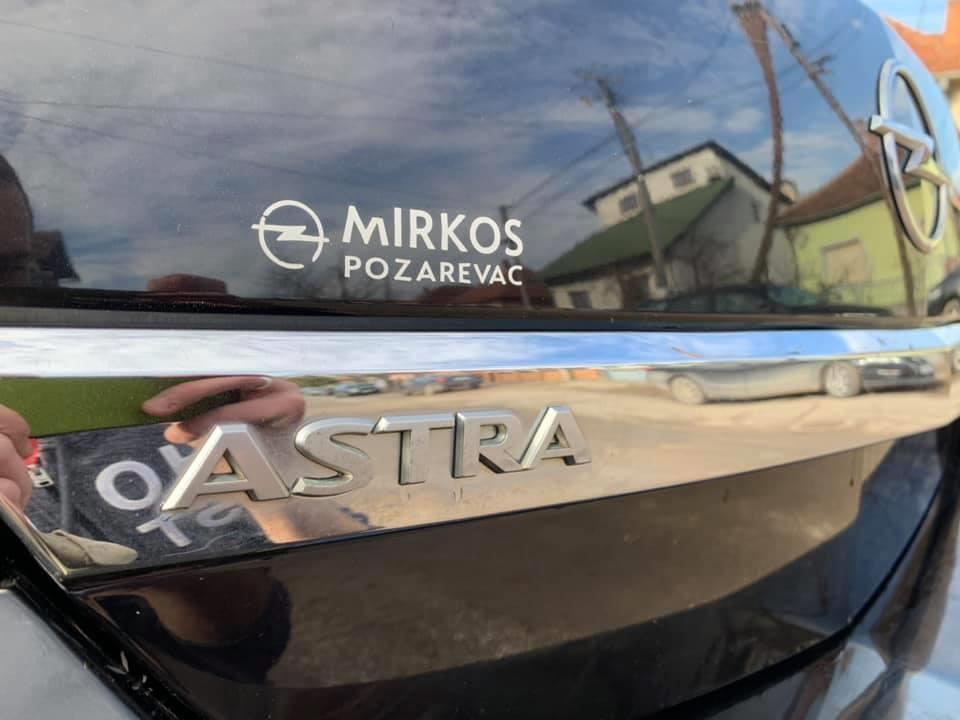 Opel-astra-gtc