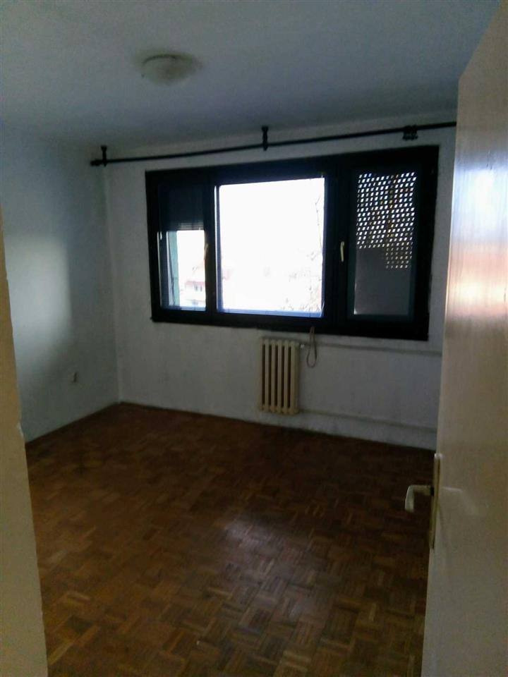 Obrenovac-Rojkovac-dvosoban-stan-