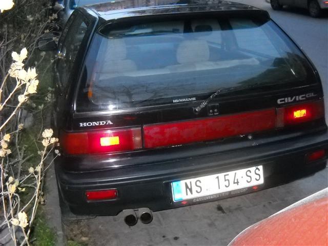 Honda-Civic--91