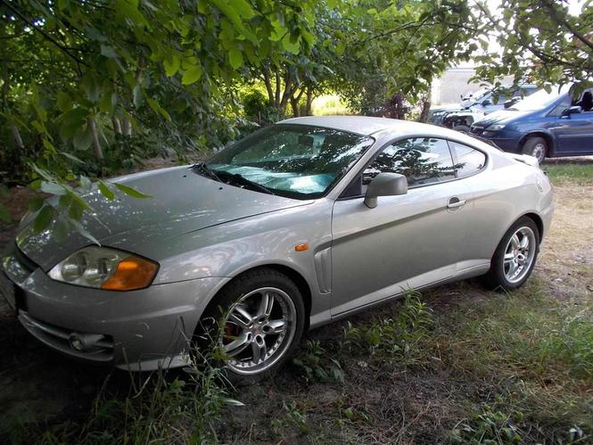 Hyundai Coupe