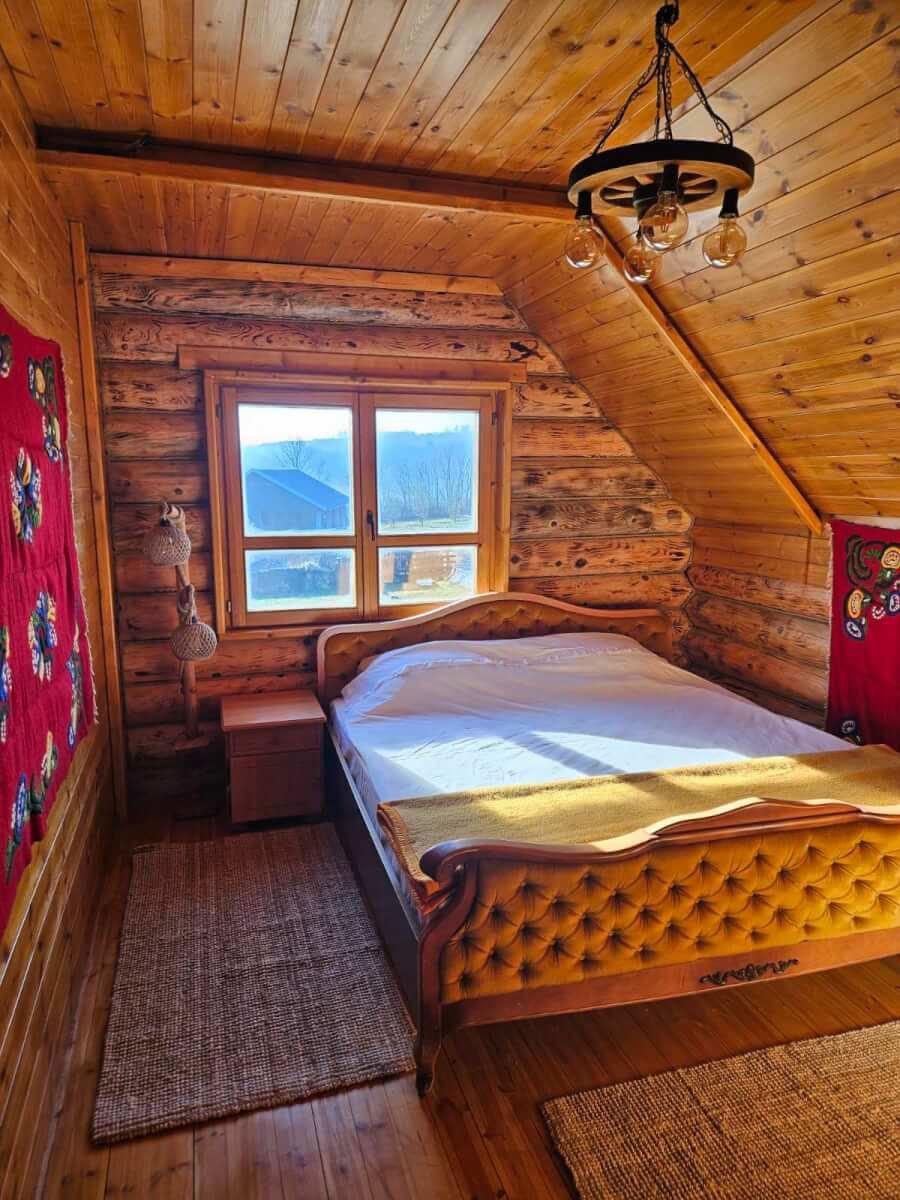 Rustična-brvnara