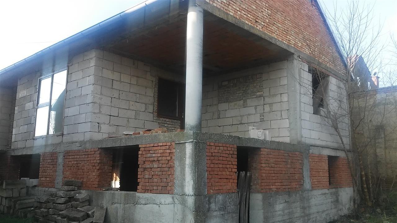 Kuću-u-Nakovu