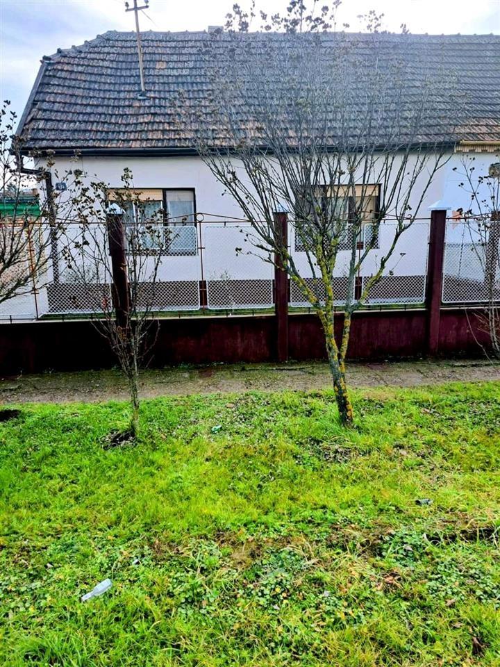 Prodajem-Kuću-Subotica