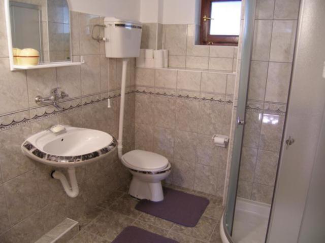 Izdajem-apartman-u-Zlatiboru