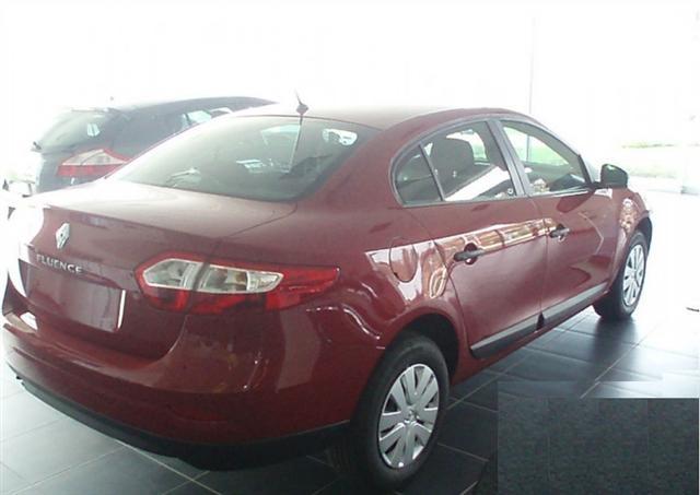 Renault-Fluence-authentique-1-6--12