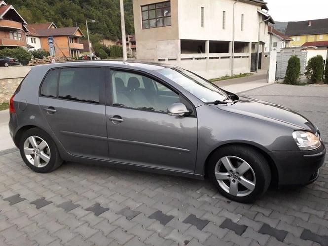 GOLF 5