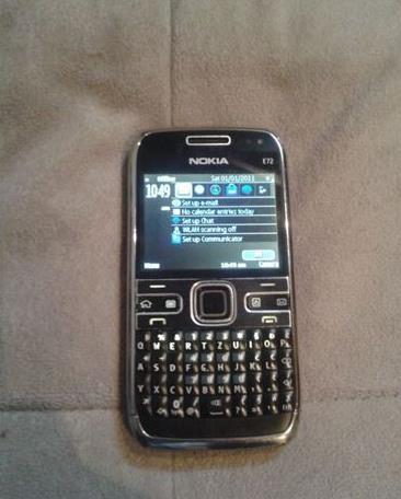 Nokia E72