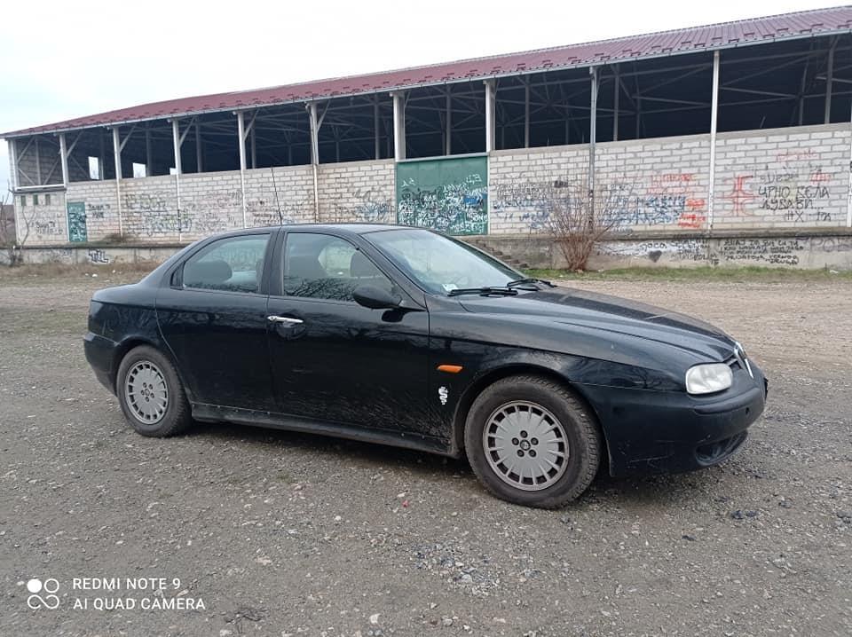 Alfa-Romeo-156