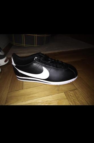 Nike cortez