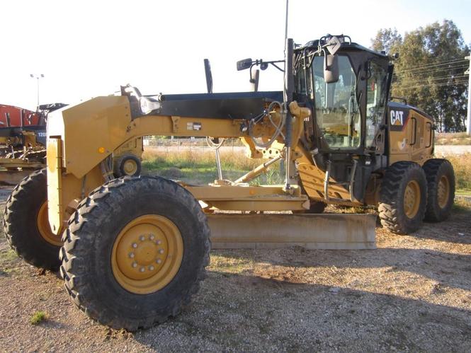 CAT 120M - 2012