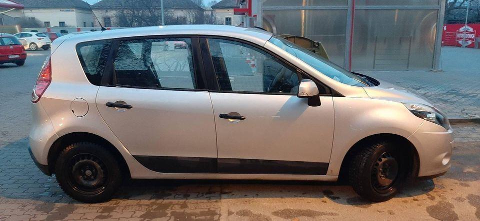 renault-scenic-3