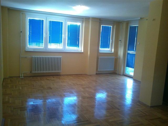 Povoljno-stan-60m2-u-Nis