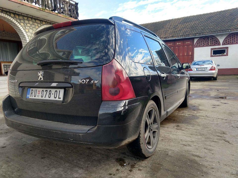 Peugeot-307