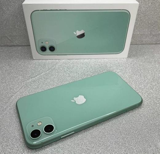 iPhone 11