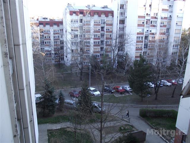 Stan 53m2 Skojevsko Naselje Luke Vojvodica Beograd