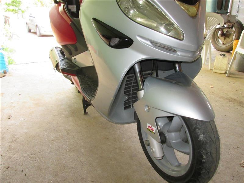 Malaguti-madison-s200