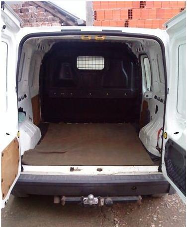 Ford-Transit-Connect-TDCi--04