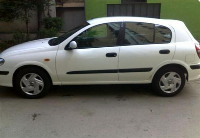 Nissan Almera -02