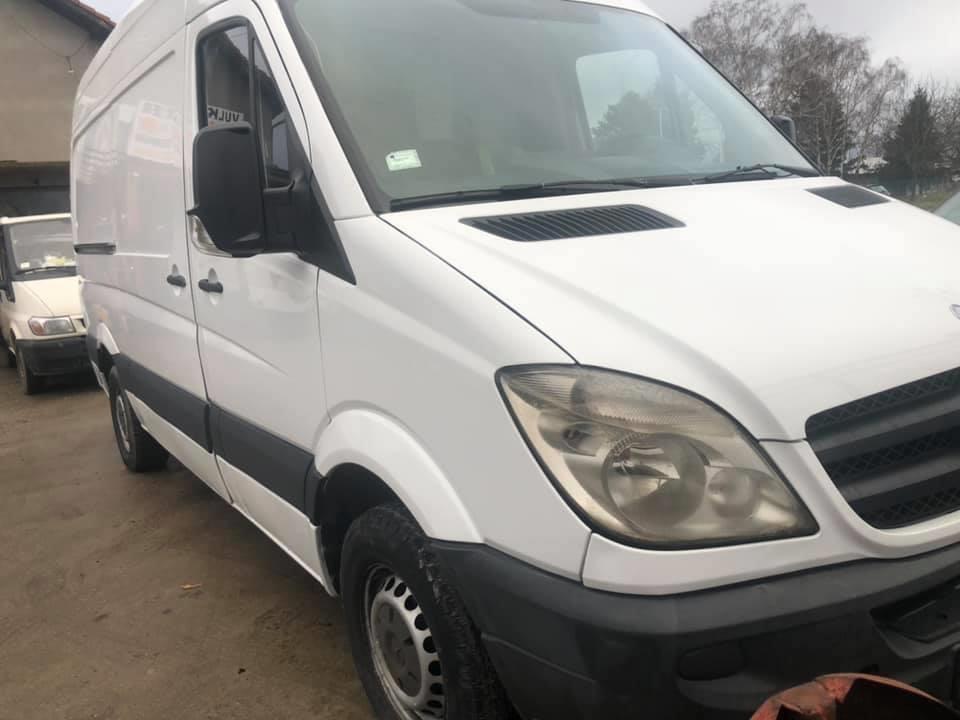 Sprinter-309-cdi-2008-g-2-2-cdi-90-ks