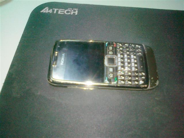 Nokia E71 HITNO