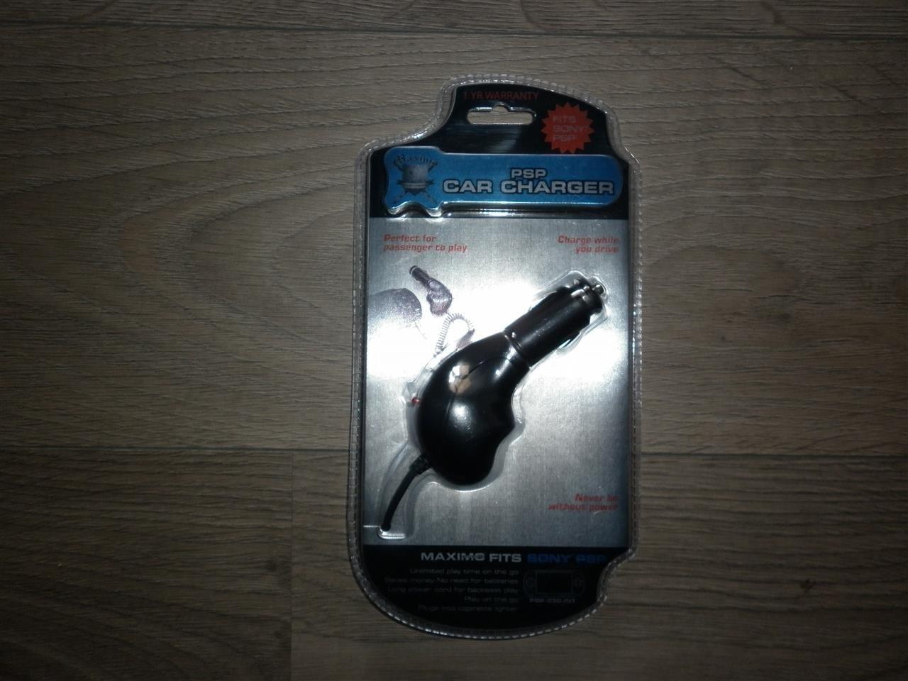 Auto-punjač-za-PSP-Novo