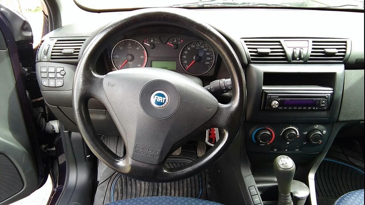 Fiat-Stilo--02