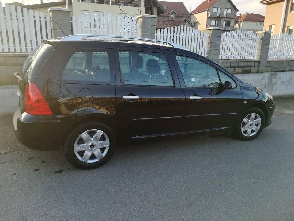 Peugeot-307-karavan