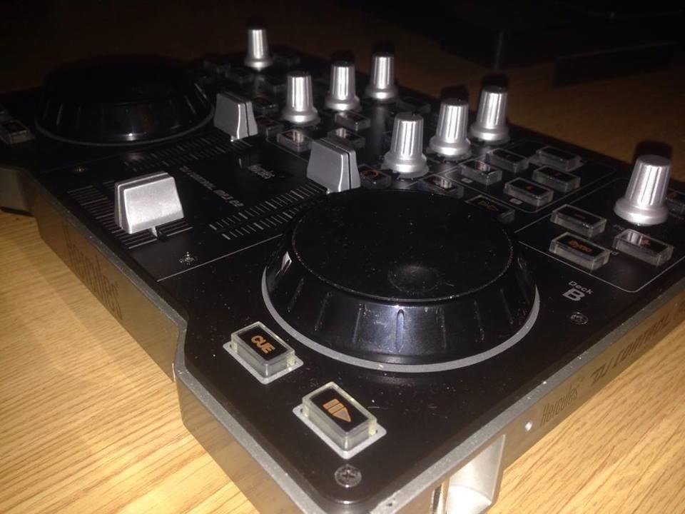 Hercules-dj-control-mp3-e2-