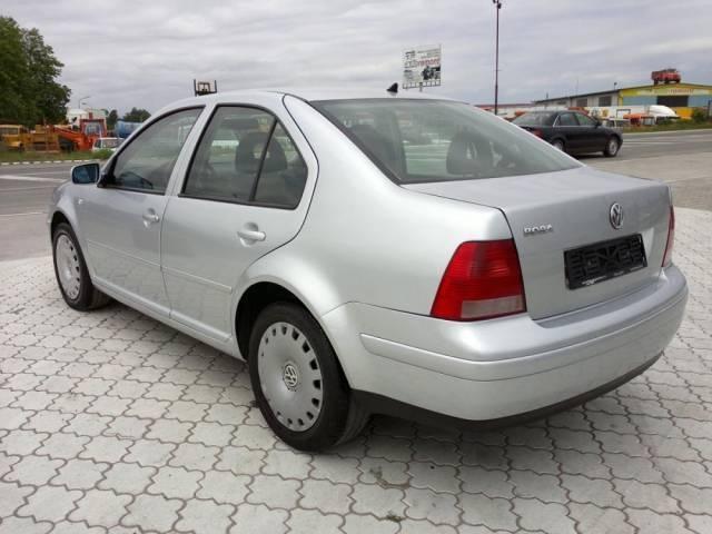 VW-Bora--00
