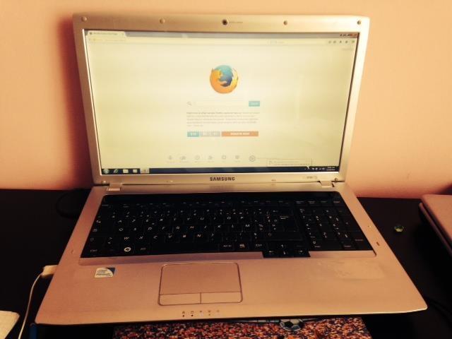 Samsung-R730-17--8GB-RAM