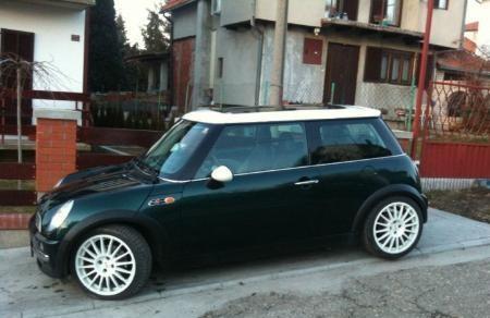 MINI COOPER panorama krov -02