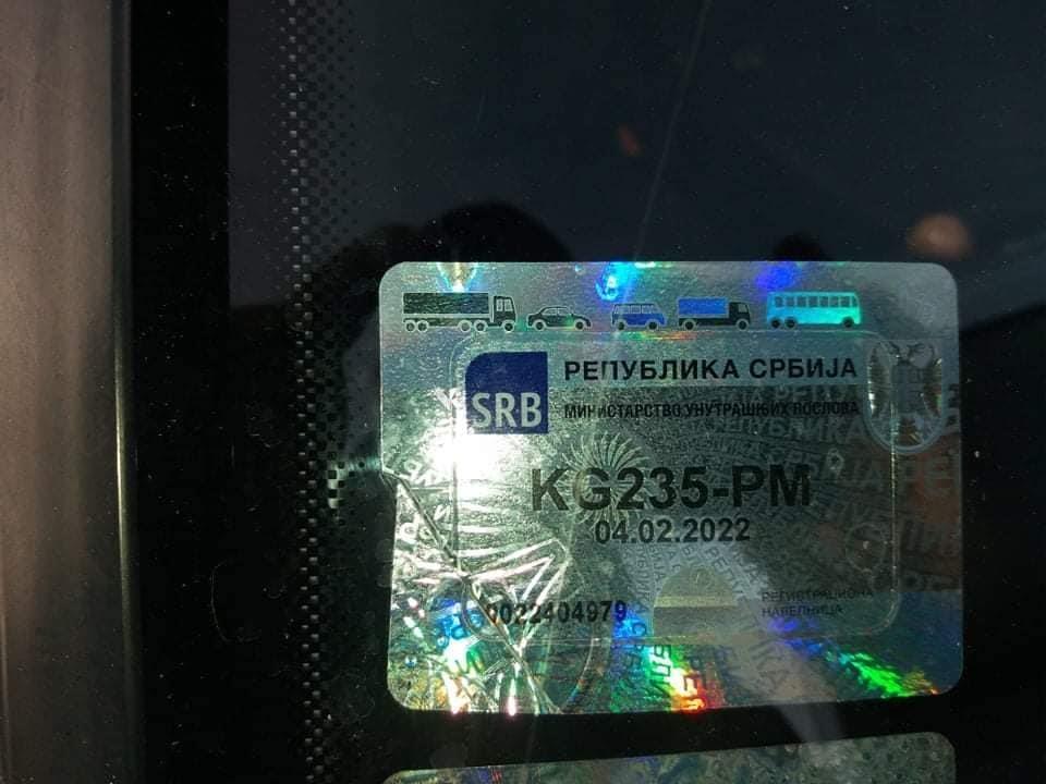 AUTO-U-EXTRA-STANJU-REGISTROVAN-JUCE