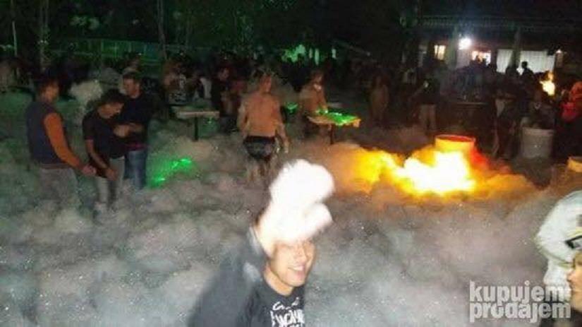 Restoran-sa-bazenom-u-Debeljaci