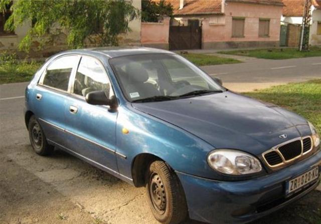 Daewoo-Lanos--00