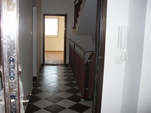Stan-1-5--35m2-u-Zemun--Ohridska