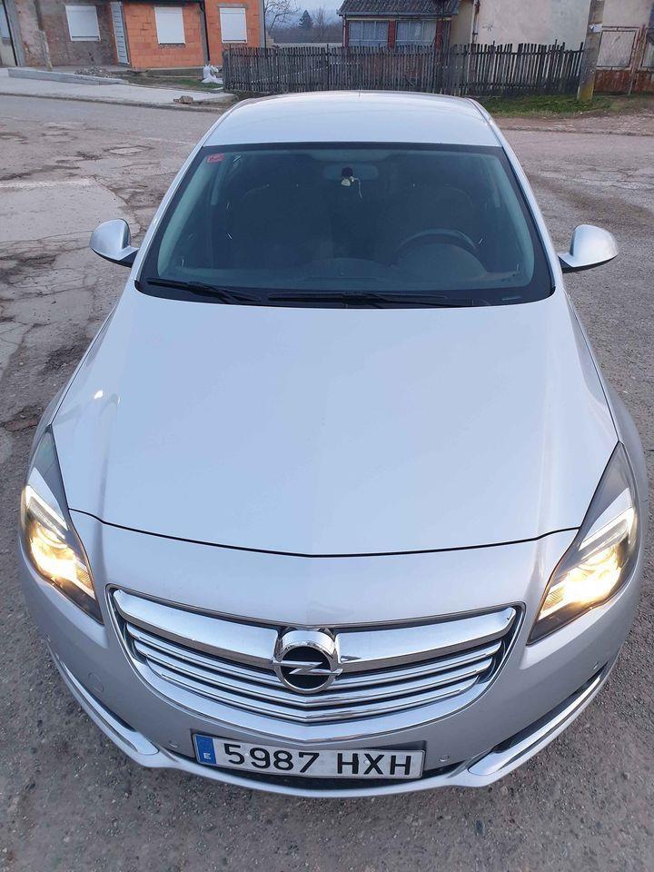 Opel-Insignia