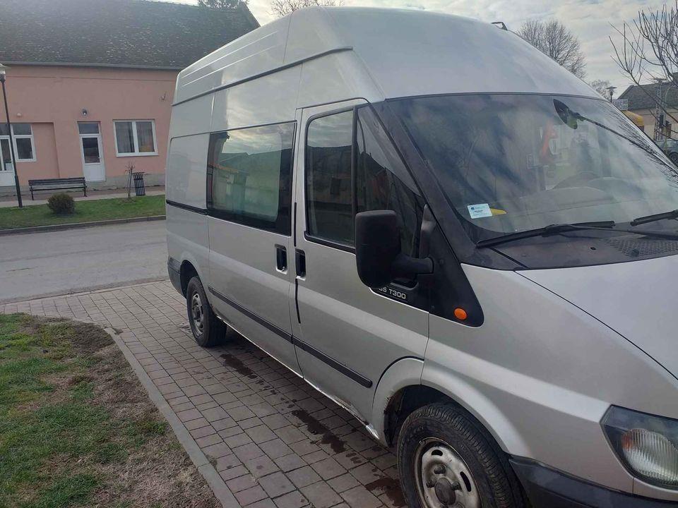 Ford-tranzit