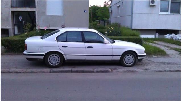 BMW-520--90