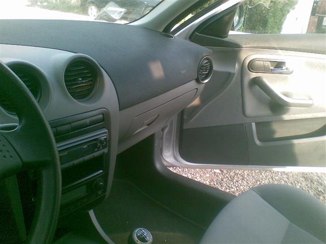Seat-Ibiza-1-4-16V--05