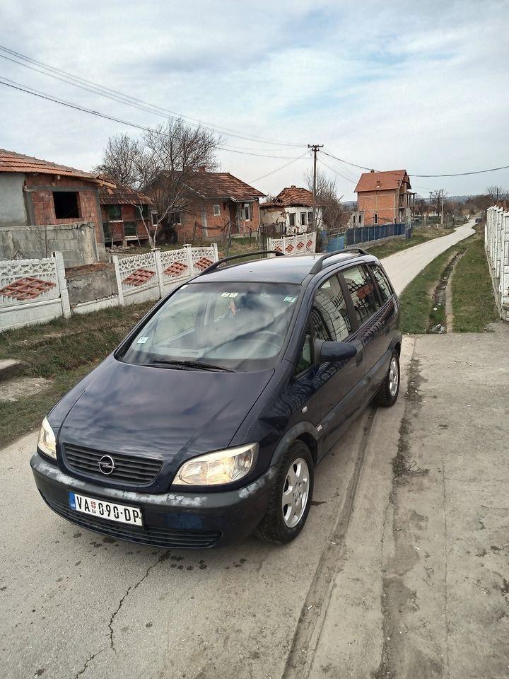 Opel-Zafira-dti-2-0